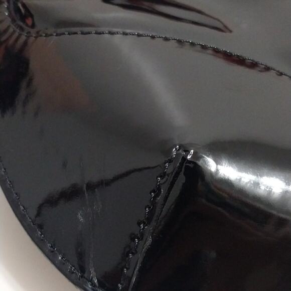 Valentino Black Shoulder Bag - Picture 8 of 12